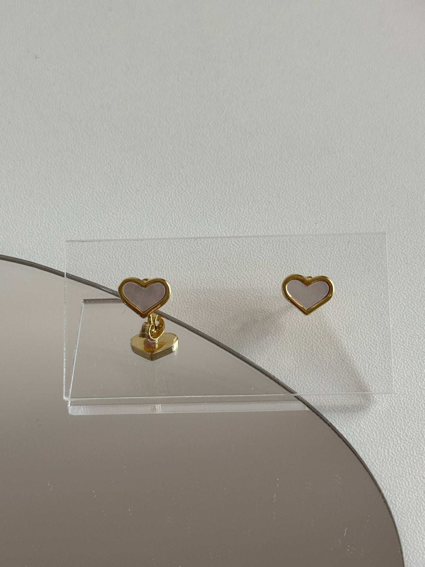 Amor Stud