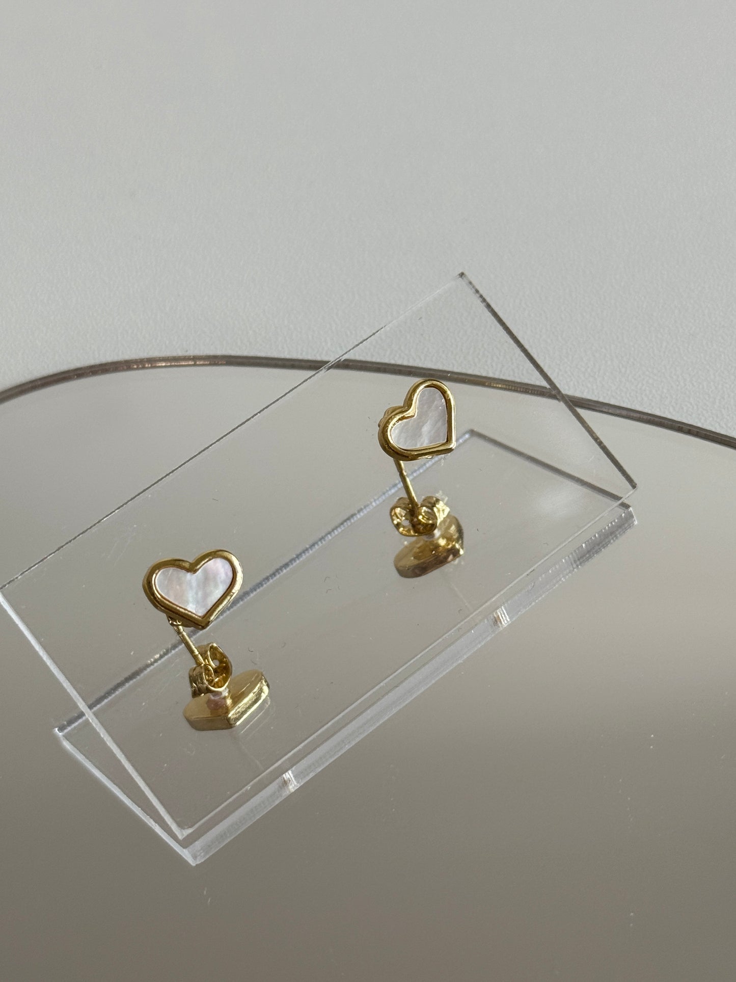 Amor Stud