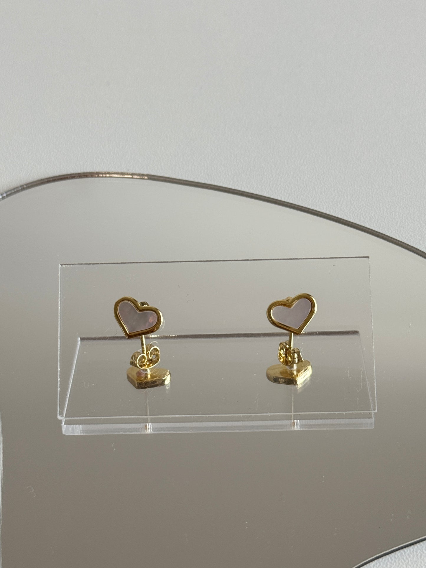 Amor Stud