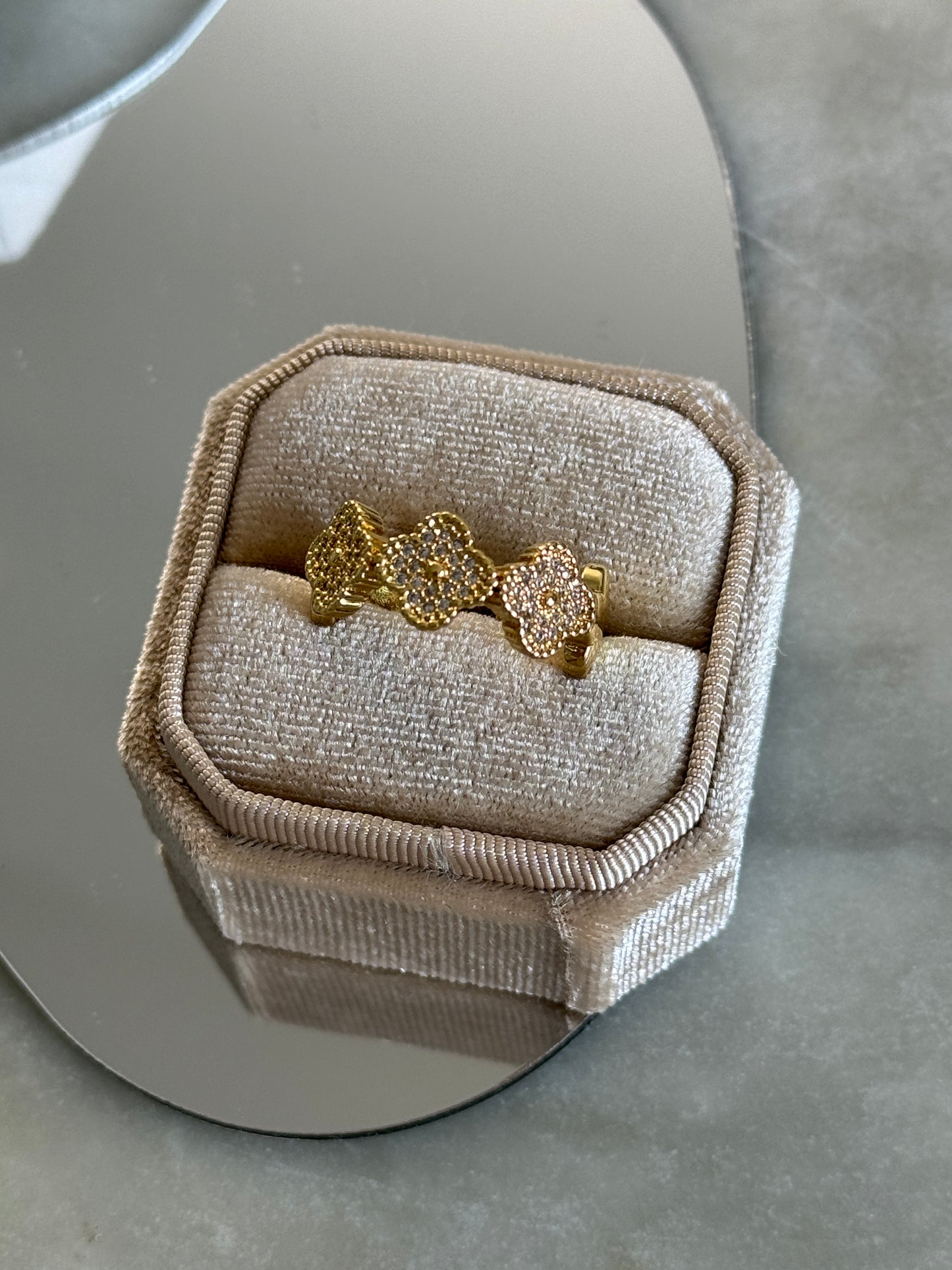 Dubai Ring