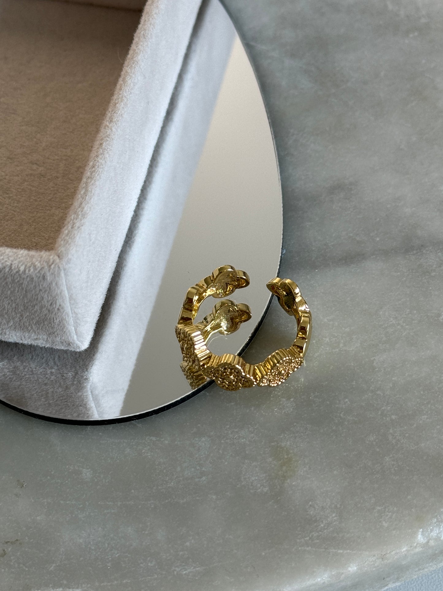 Dubai Ring