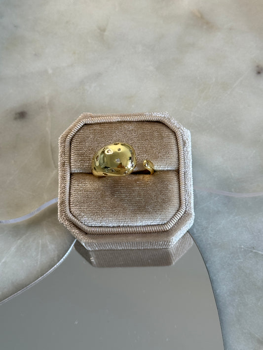 Clara Ring