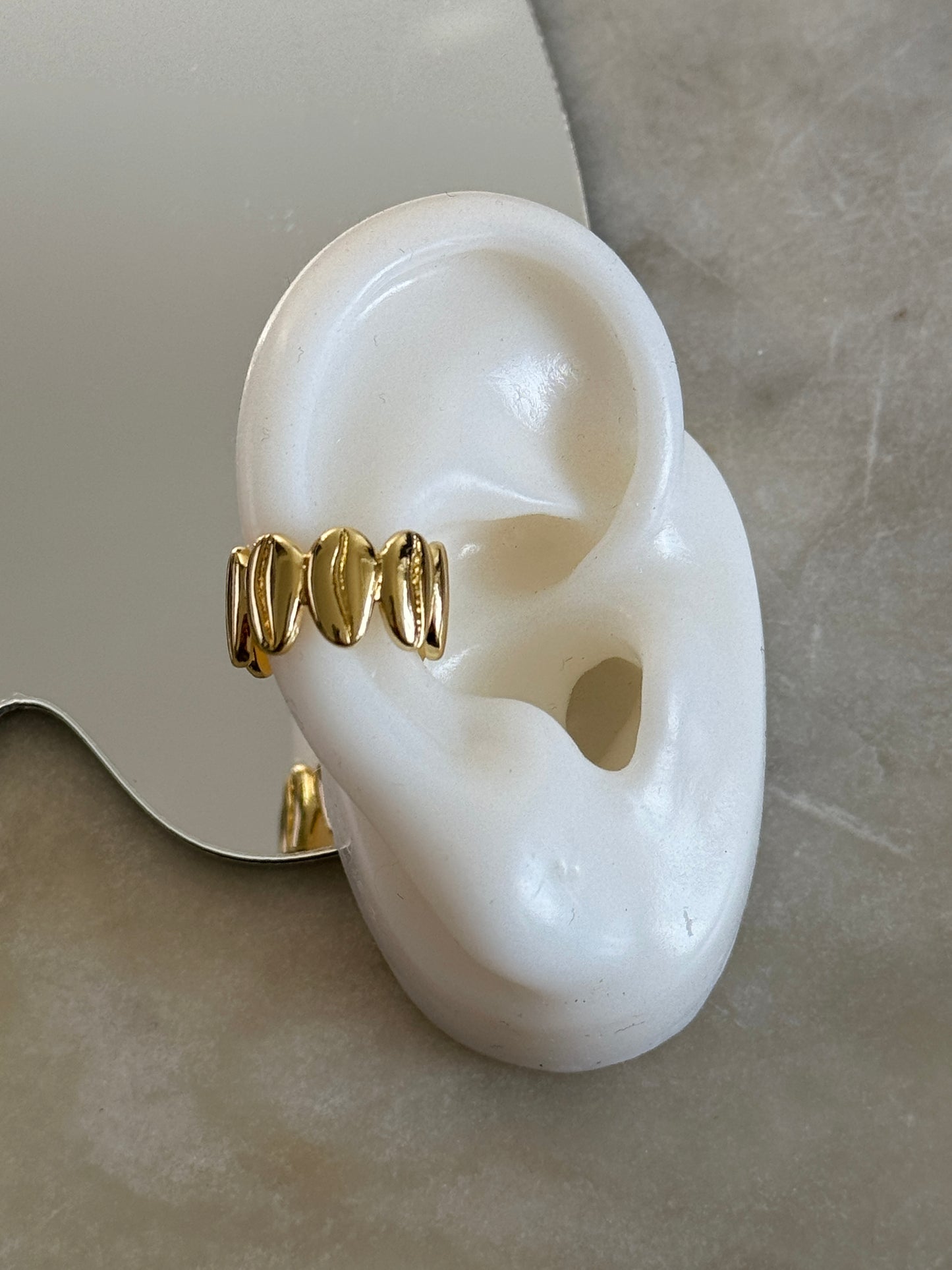 Paris Ear Cuff